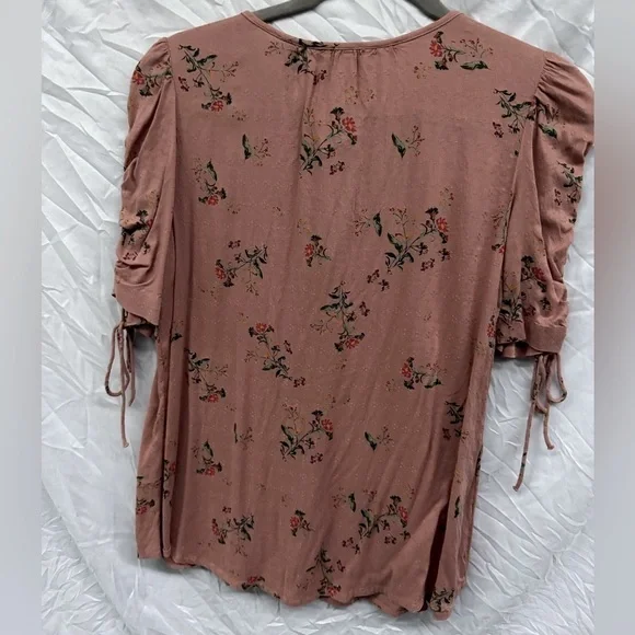 Lucky Brand Floral Mauve Top Ruched Tie Sleeve sz Small - Picture 7 of 9